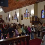 Poświęcenie medalików i Mikołajki