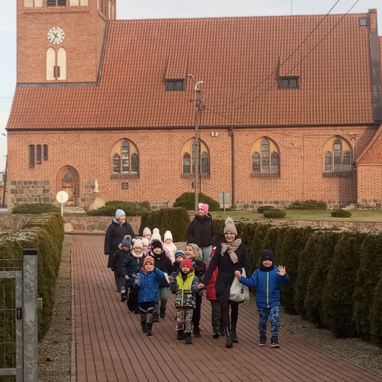 whatsapp-image-2025-12-16-at-20-57-31