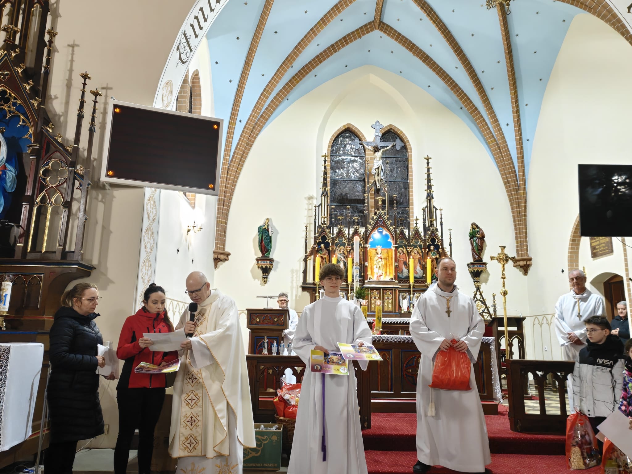 whatsapp-image-2025-12-22-at-19-53-57