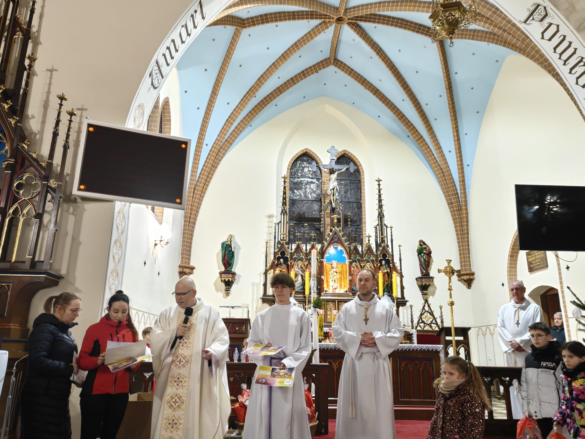 whatsapp-image-2025-12-22-at-19-53-58-1