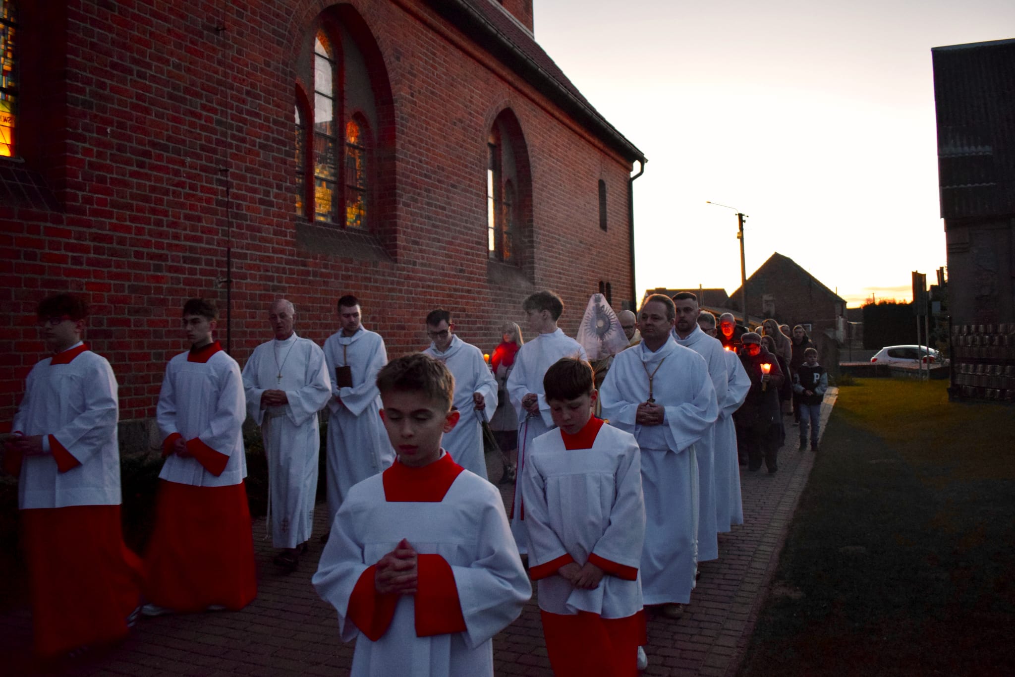 whatsapp-image-2026-04-04-at-21-14-00-4