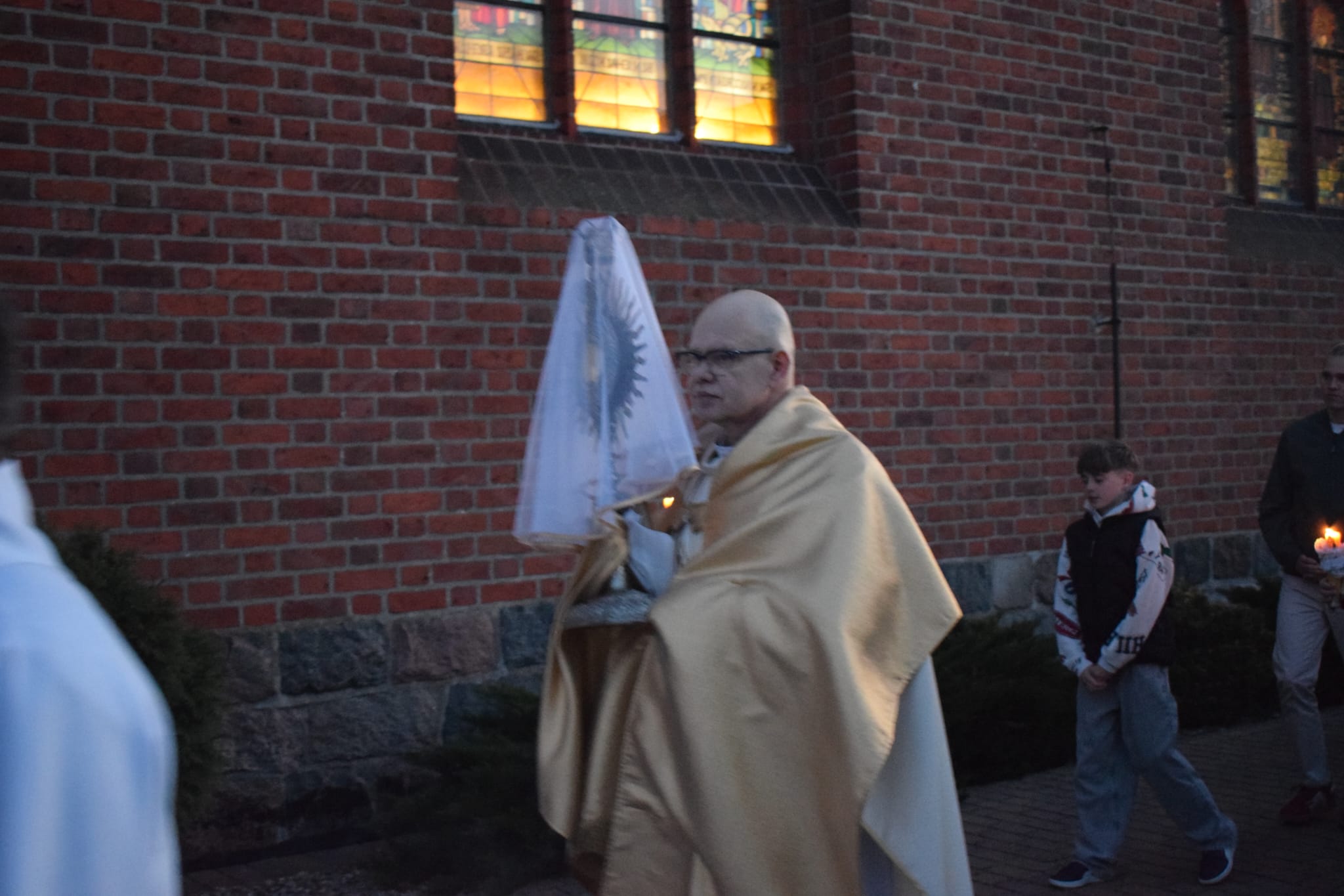 whatsapp-image-2026-04-04-at-21-14-01